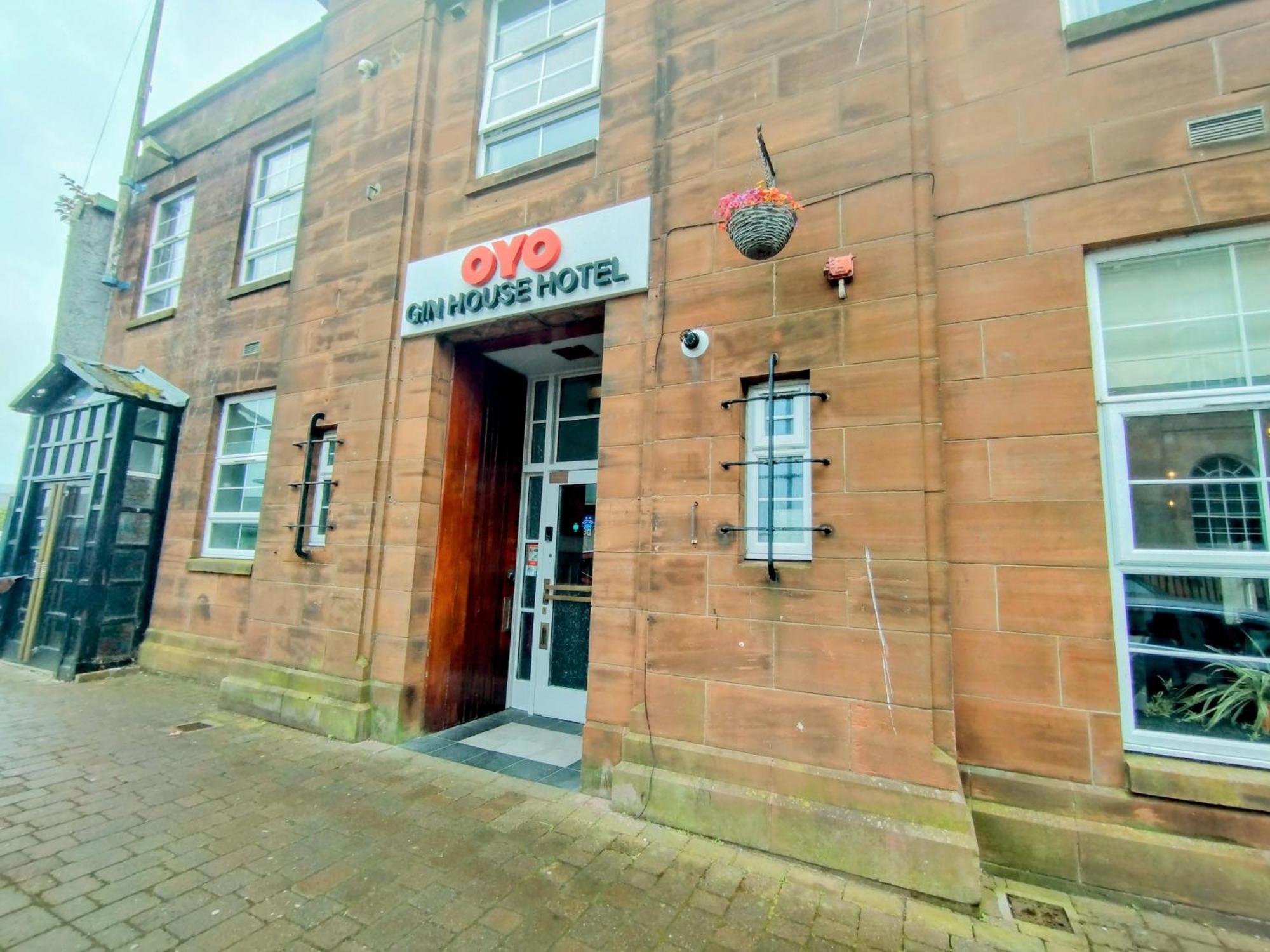 Oyo Gin House Hotel Greenock Exterior foto